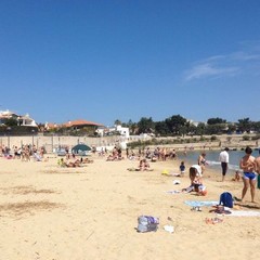 spiaggia di Colonna prima domenica di mare