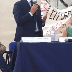 consegna defibrillatore scuola Baldassarre