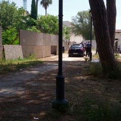 Villa Bini, avvistato un uomo all'interno della struttura disabitata