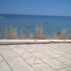 Staccionata della Seconda Spiaggia danneggiata