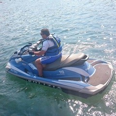 Trovato un ordigno nelle acque antistanti l'A.N.M.I