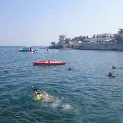 Trovato un ordigno nelle acque antistanti l'A.N.M.I