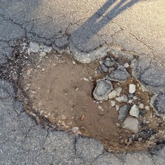 buche in via Falcone e via Borsellino