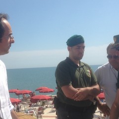 Reati ambientali in mare, conferenza stampa al Lido Marechiaro