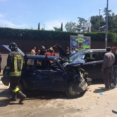 Incidente tra due auto in zona Capirro