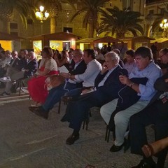 Festa democratica in Piazza Quercia