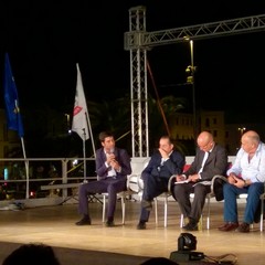 Festa democratica in Piazza Quercia