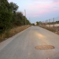 Voragini in via delle Tufare