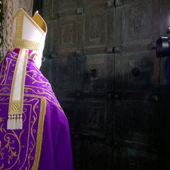 Giubileo, apertura della porta della Cattedrale