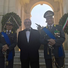 Il maresciallo tranese Vincenzo D'Amato insignito dell'onorificenza di "Cavaliere"