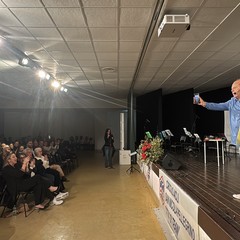 ACLI IV edicione Regala un giocattolo JPEG