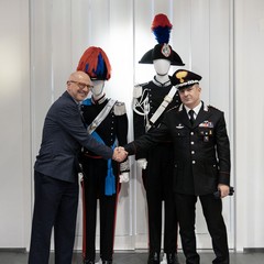 Giornata delle Forze Armate: le divise storiche dei Carabinieri in vetrina da Nugnes a Trani