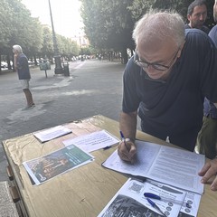 Confesercenti Trani Raccolta Firme JPEG