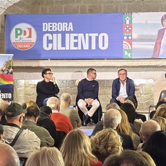Debora Ciliento incontra Trani JPEG