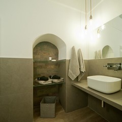 Interni del b&b: sala comune, stanze e bagno