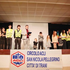 Foto Regala un giocattolo