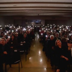 Foto Regala un giocattolo