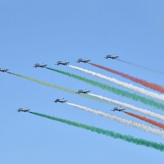 Il grande spettacolo delle Frecce Tricolori a Trani