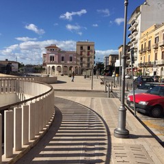 Stazione di Trani, niente più impianti pubblicitari abusivi