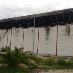Incendio capannone via Curatoio