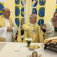 Carcere di Trani, la messa di Natale con monsignor Mansi