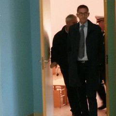 Atti vandalici nella scuola Cezza