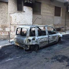 auto bruciate in via San Gervasio