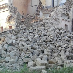 Trani, crolla parte di una villa antica in zona Stadio