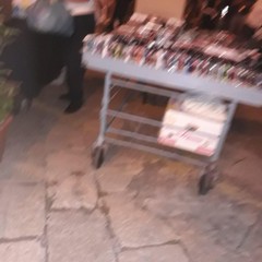 Ambulanti abusivi sul Porto