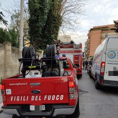 Incendio in via Ugo la Malfa