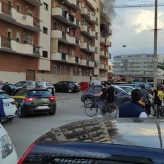 Incendio in via Ugo la Malfa