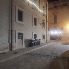 Piazza quercia  via Statuti Marittimi al buio
