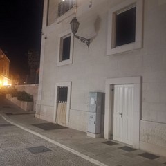 Piazza quercia  via Statuti Marittimi al buio