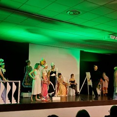 Bucci spettacolo donne