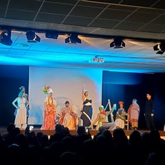 Bucci spettacolo donne