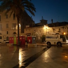 Lavaggio strade di Amiu
