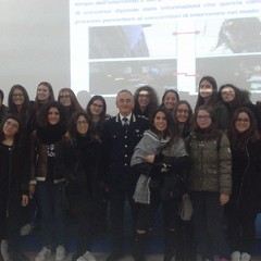Studenti del De Sanctis in visita alla centrale operativa della Polizia locale