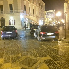 parcheggio selvaggio piazza Plebiscito