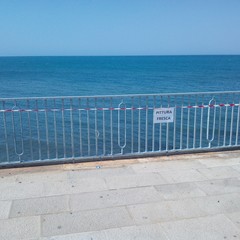 Ringhiere in metallo tra il Castello e la Cattedrale: lavori in corso