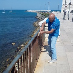 Ringhiere in metallo tra il Castello e la Cattedrale: lavori in corso