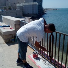 Ringhiere in metallo tra il Castello e la Cattedrale: lavori in corso