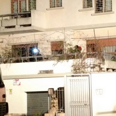 Incendio in un'abitazione sul lungomare Cristoforo Colombo