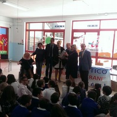 Donati due defibrillatori alla scuola Beltrani