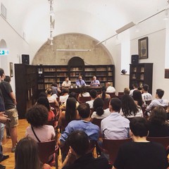 Pass Laureati, incontro in biblioteca
