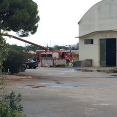 Incendio capannone via Curatoio