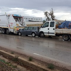 Tamponamento sulla Trani-Andria