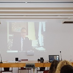 Studenti in biblioteca