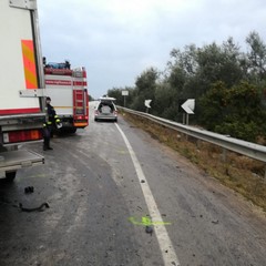 Impatto frontale nella notte sulla Andria-Bisceglie, morto un 42enne andriese