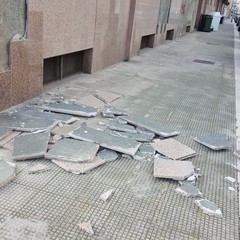 Danni in città a causa del vento