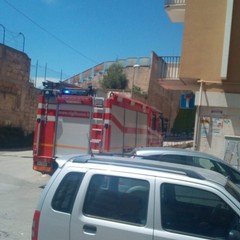 Crepa lungo le scalinate dello stadio